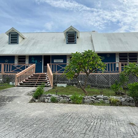 Turtles Nest Bahamas Apartment Джорджтаун Екстериор снимка