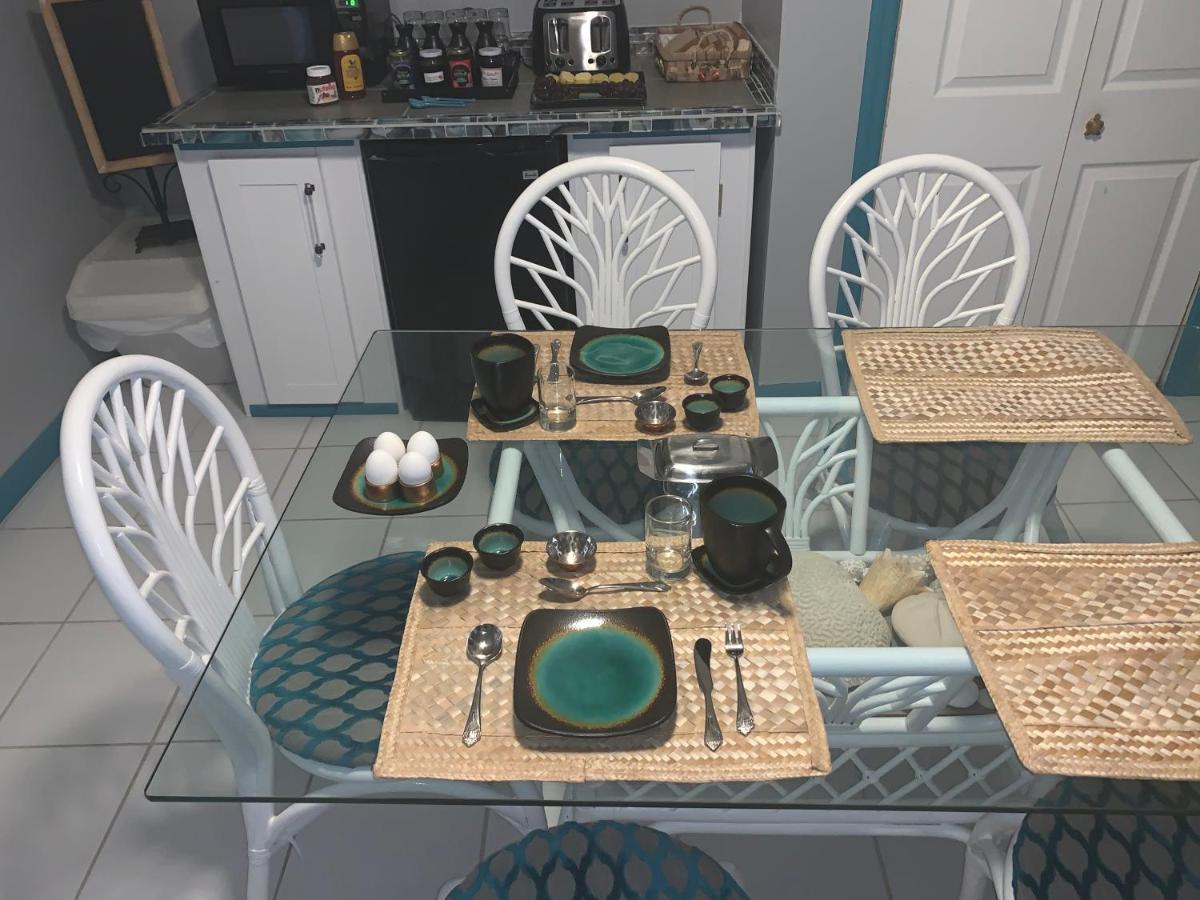Turtles Nest Bahamas Apartment Джорджтаун Екстериор снимка